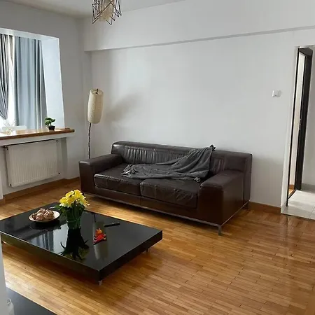 2 Bdrm At Parliament Palace Daire